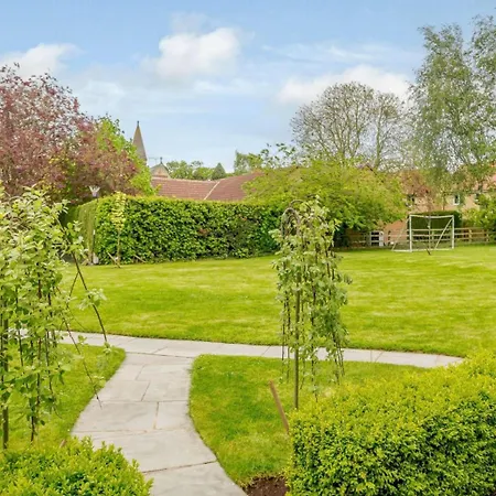 Holiday home 1 Bed In York Oc-87323 Green Hammerton